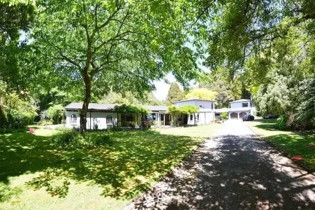 Te Popo Gardens and Accommodation