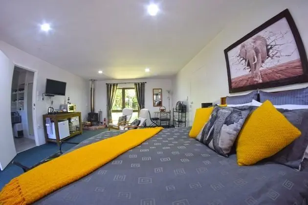 Te Popo Gardens and Accommodation - Oda