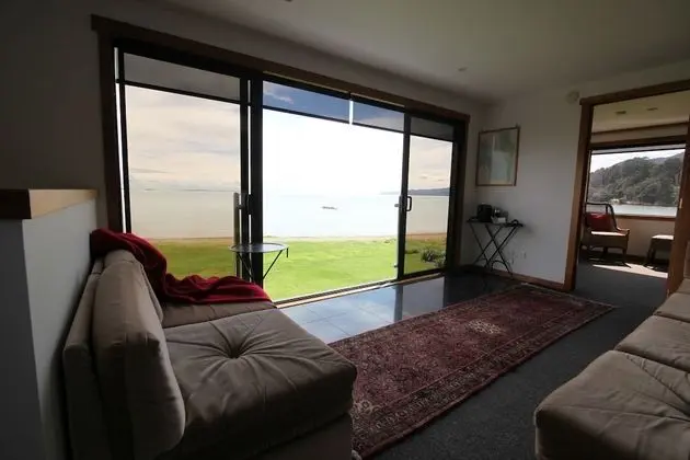 Te Puru Beach Lodge - İç Mekan