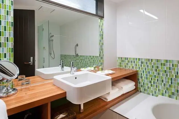 Te Waonui Forest Retreat - Oda