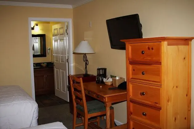 Tea Garden Lodge