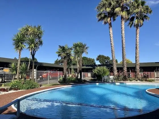 Teal Motor Lodge