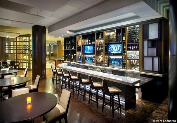 Teaneck Marriott at Glenpointe