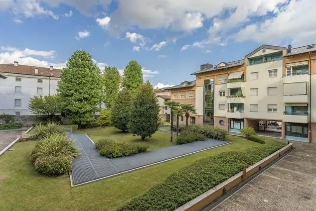 Teatro Nuovo Apartment with Free Parking