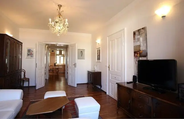 Teddy Bear Apartment