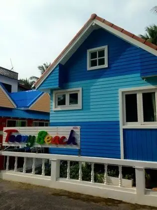 Teeny Beach