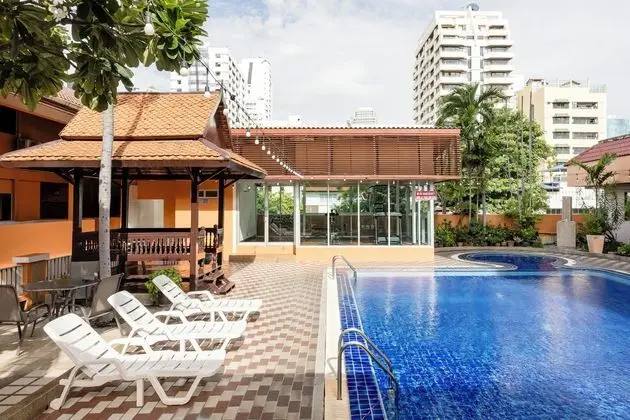 Tèja Hotel Bangkok at Nana - Havuz