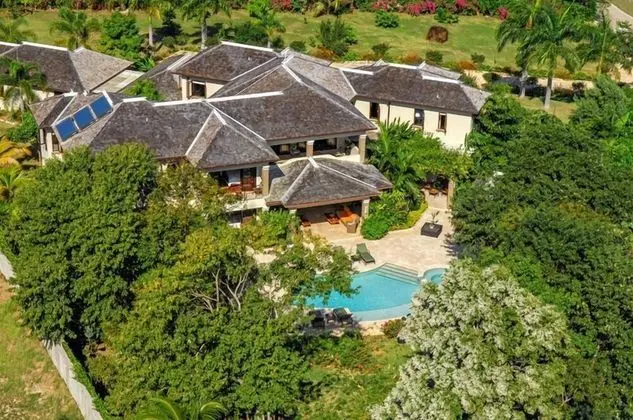 Tek Time, Montego Bay 5BR - Dış Mekan
