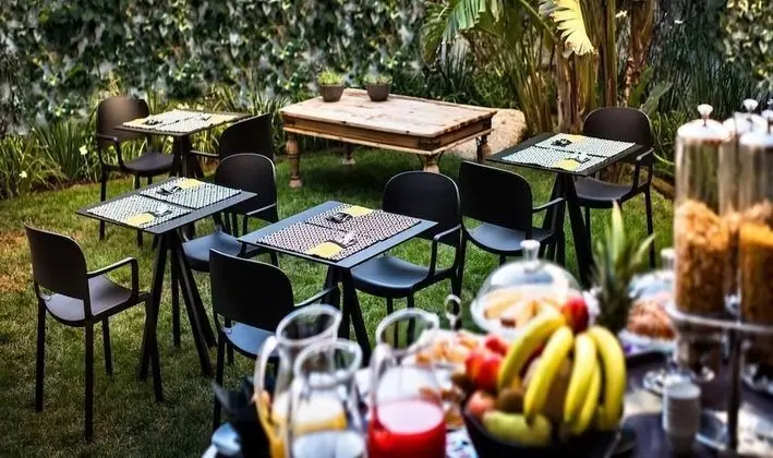 Teku Boutique Hotel