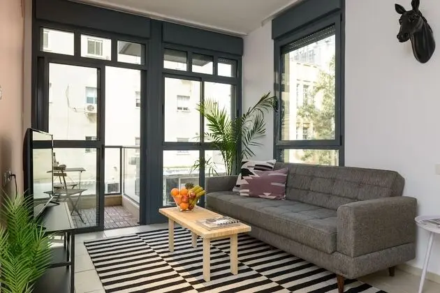 Tel Aviv Home - Öne Çıkan Resim