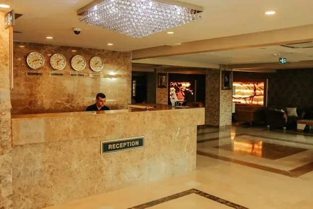 Tella Otel - Lobi