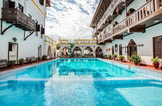 Tembo House Hotel - Havuz