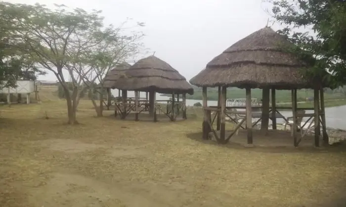 Tembo Safari Lodge