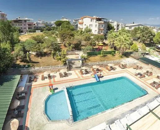 Temple Beach Hotel - Havuz