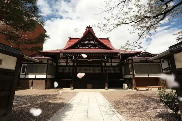 Temple Hotel Takayama Zenkoji - Dış Mekan