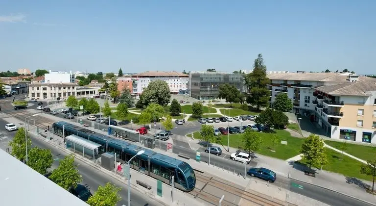 Ténéo Apparthotel Talence