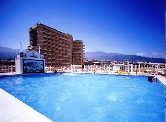 Tenerife Ving - Havuz