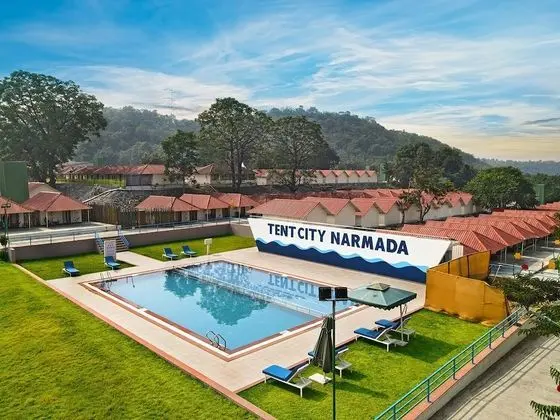 Tent City Narmada, Statue of Unity - Havuz
