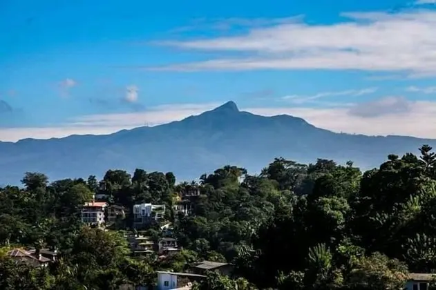 The Tenthola Kandy