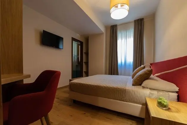 Tenuta Pascarella Bed And Breakfast - Oda