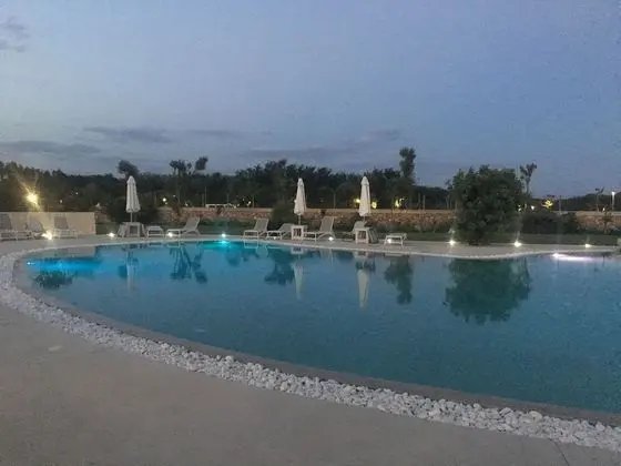 Tenuta Vigna Corallo - Havuz