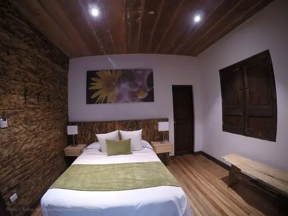 Hotel Termales Del Ruiz - Oda