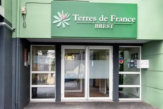 Terres de France - Appart-Hotel - Brest - Dış Mekan