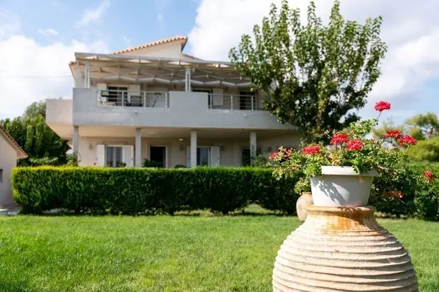 Tesys Studios & Apartments - Dış Mekan