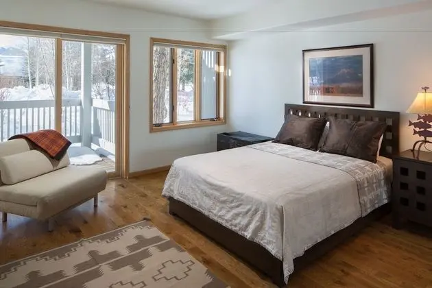 Teton Pines Townhome Collection by JHRL - Oda