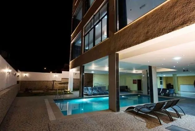 Tetra Tree Hotel - Havuz