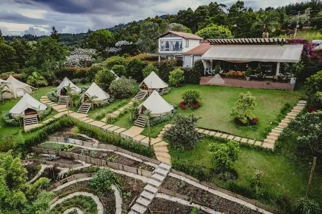 TEVA Glamping & Retreat