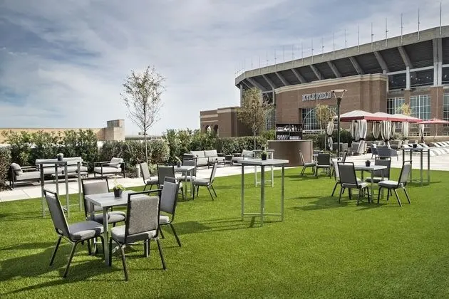Texas A&M Hotel and Conference Center - Havuz