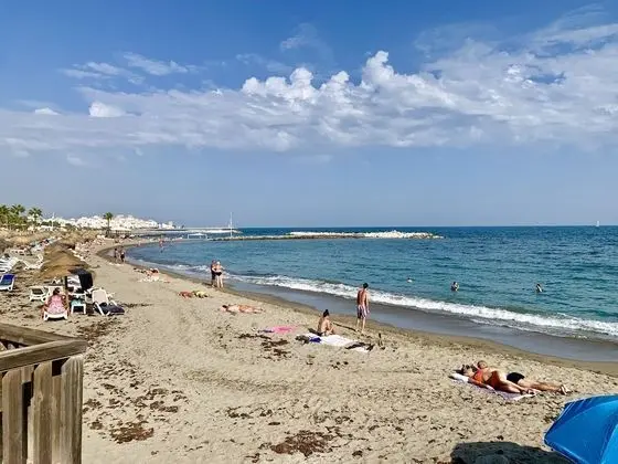 TGS & RUMEX Suites Banus