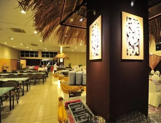 TH Hotel Kelana Jaya - Yerinde Yemek