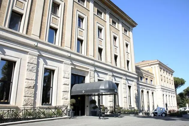 TH Roma - Carpegna Palace