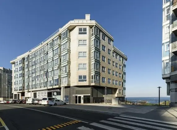 TH Suites