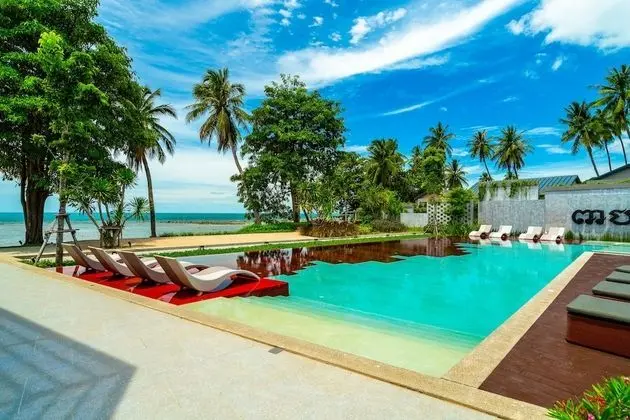 Thai Fight Hotel - Havuz