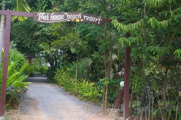 Thai House Beach Resort - Dış Mekan