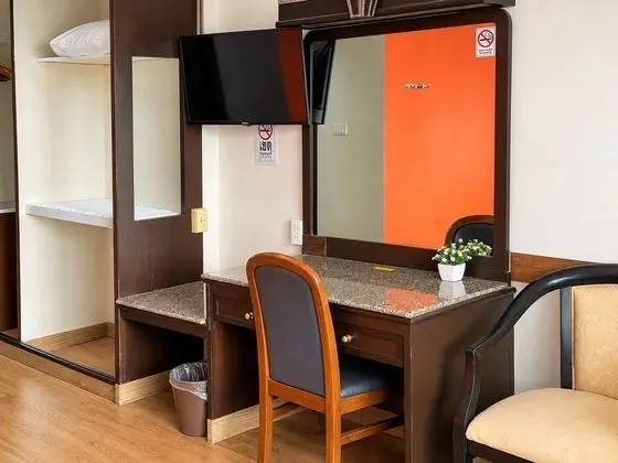 Thai Hotel - Oda