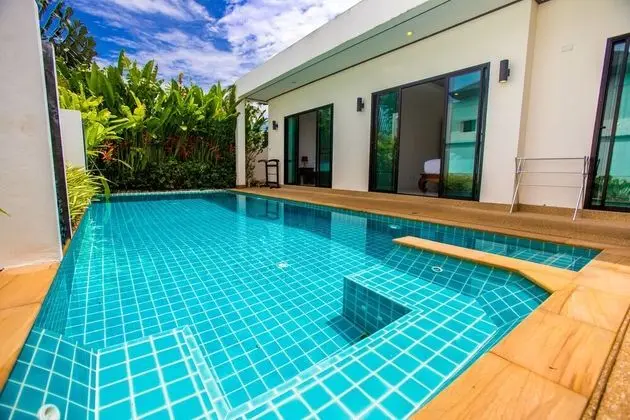 Thai-Themed 3BR Boutique Villa by Intira - Dış Mekan