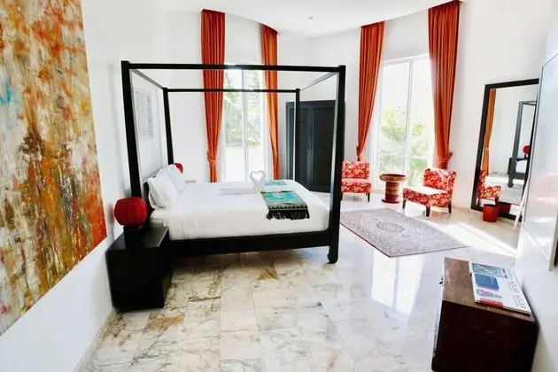 Thaillywood Luxury Palace - Oda