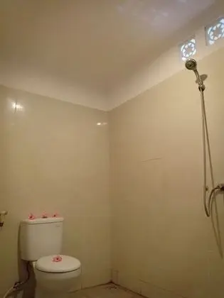 Thairiffic Home Stay - Banyo Tipleri