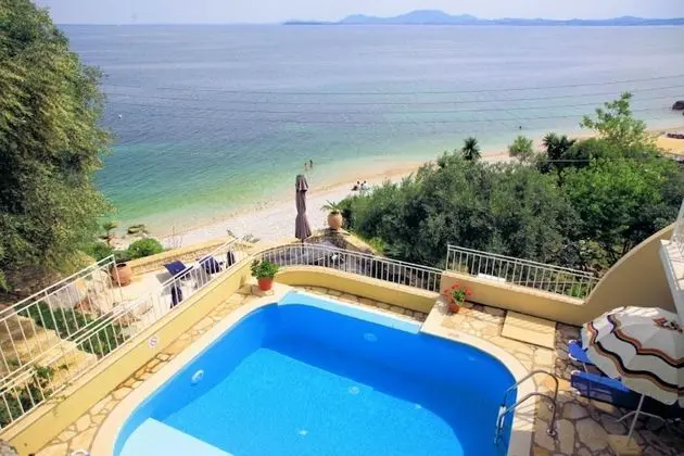 Villa Thalassa Large Private Pool Walk to Beach Sea Views A C Wifi Car Not Required - 920 - Oda