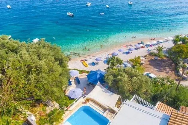 Villa Thalassa Large Private Pool Walk to Beach Sea Views A C Wifi Car Not Required - 920 - Oda