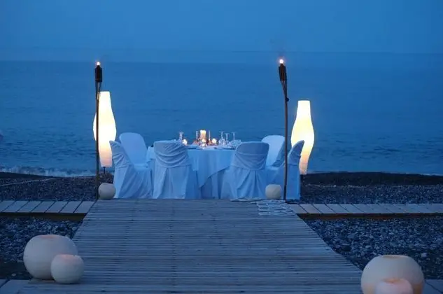 Thalatta Seaside Hotel - Plaj