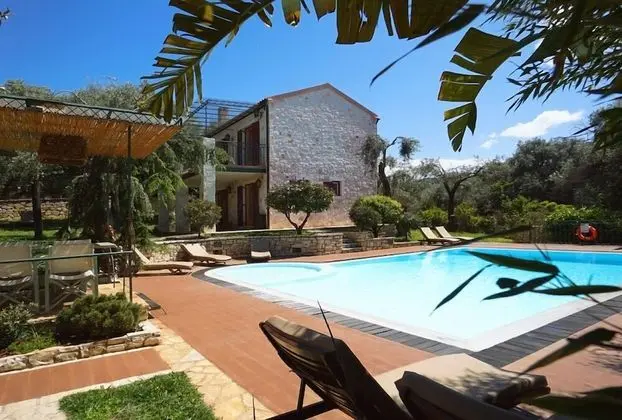 Thalia Estate