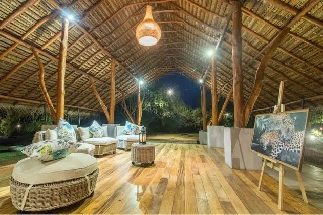 Thamaravila Wilpattu-Luxury Tented Villa - Lobi