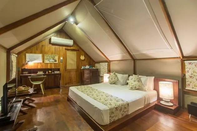 Thamaravila Wilpattu-Luxury Tented Villa - Oda