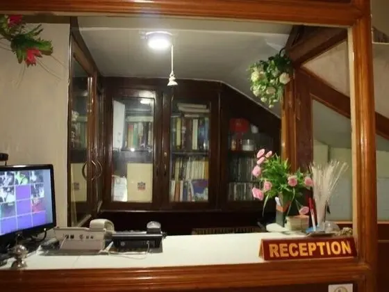 Thamel Apartments Hotel - Lobi