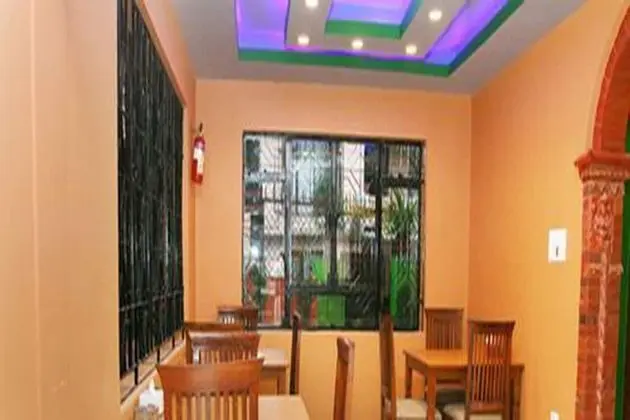 Thamel Backpackers Home - Yerinde Yemek